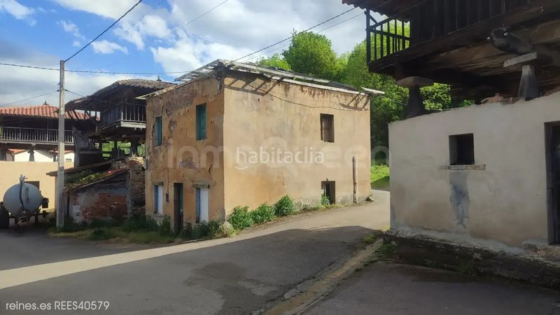 Foto c07be092-8a7f-4042-b2d2-a4a8cbb4d063. Casa a Grado