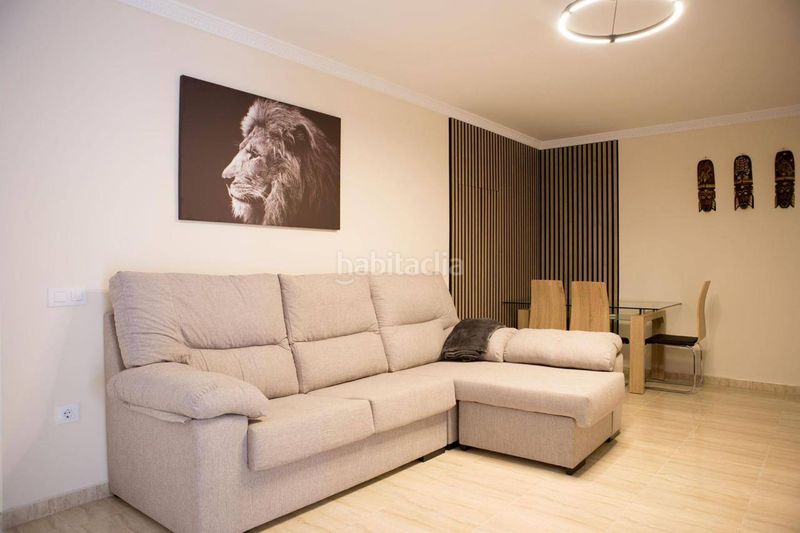 Foto f7b39402-a583-4357-931f-6606edfb42dd. Pis a Benipeixcar - El Raval Gandia