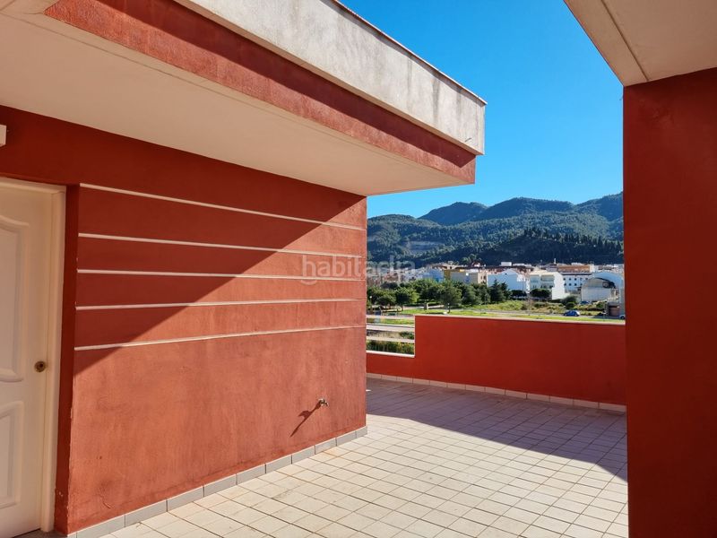 Foto 16586f50-dc5d-44f7-affc-f263b0bb027d. Pis amb aparcament a Vilallonga / Villalonga