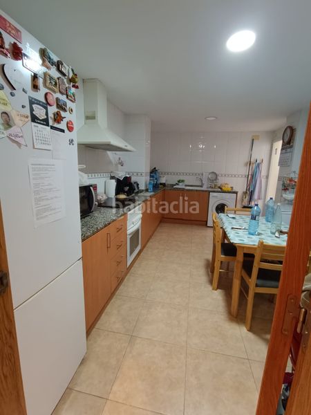 Foto bc57b1b2-8f4c-44ea-8de9-155eb9bbe53e. Pis amb aparcament a Piles