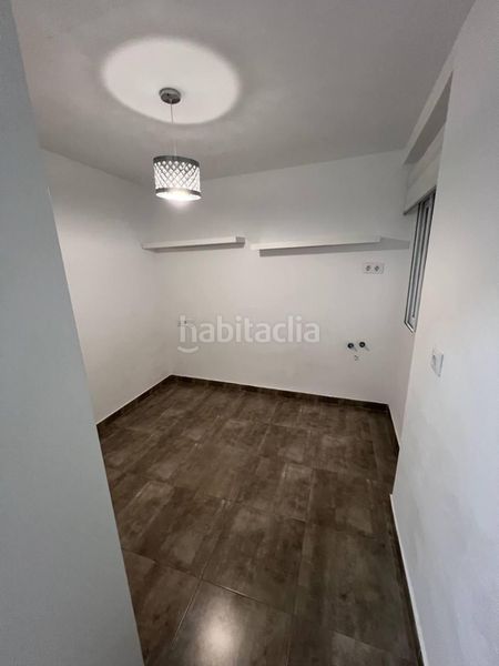 Foto adcf30a8-7d13-4242-8e3e-7632ef6ea6e0. Pis a Corea Gandia