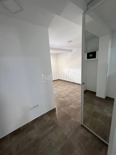 Foto c2b5afe3-20ad-4983-b0ba-2706fab24e9a. Pis a Corea Gandia