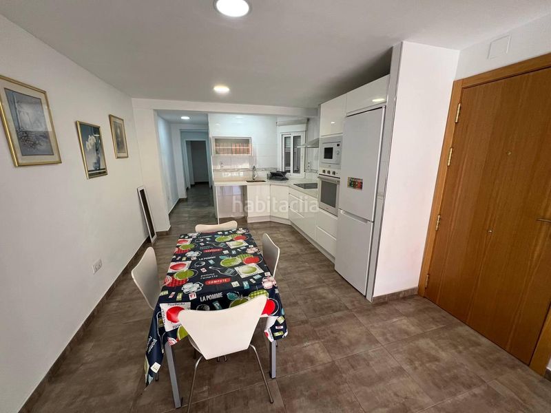 Foto decc3106-cdc3-4c34-b6c3-4f93c0d6df43. Pis a Corea Gandia