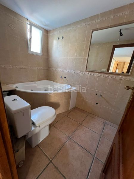 Foto e786fc51-9e5d-4eb9-ab23-46e31217488e. Xalet amb xemeneia calefacció aparcament piscina a Daimús