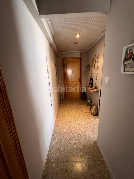 Foto eb7561f4-2ac1-4959-aa34-e086969e3c39. Pis amb aparcament a Playa de Gandía Gandia
