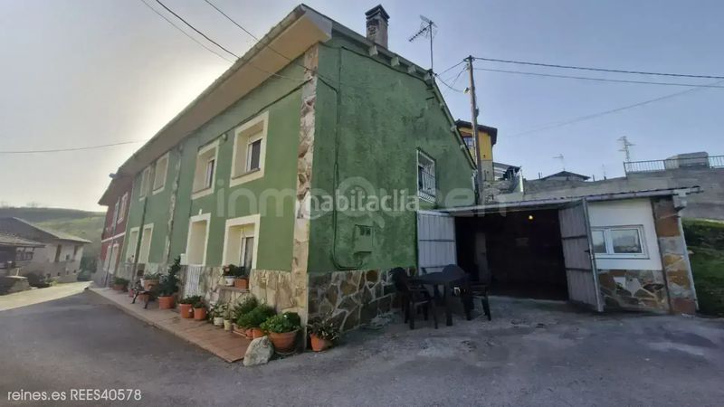 Foto c5da824e-6fa5-4eea-8ab2-0f93e03827f8. Casa amb calefacció aparcament a Parroquias Norte Siero