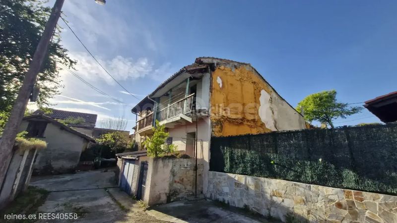 Foto 2c0db4dd-100b-42e8-b31b-6915a4105aae. Casa venta de casa rees40558 en la pola Siero Siero