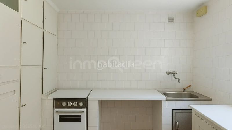 Foto 5be0d4a8-aba3-452f-9125-deb28bf965e9. Casa amb calefacció aparcament a Ciaño - Zona Rural Langreo
