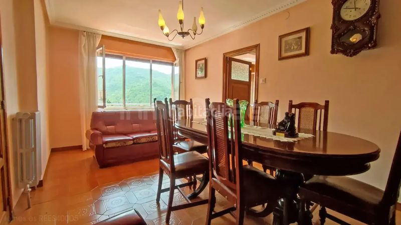 Foto ea294879-69e9-4c49-90e9-5c7915c32da7. Casa amb calefacció aparcament a Ciaño - Zona Rural Langreo
