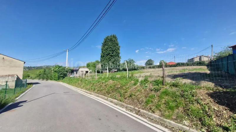 Foto da136cf7-4a7b-431d-97f0-08ff48f8f775. Terreny residencial a la pola Siero Siero