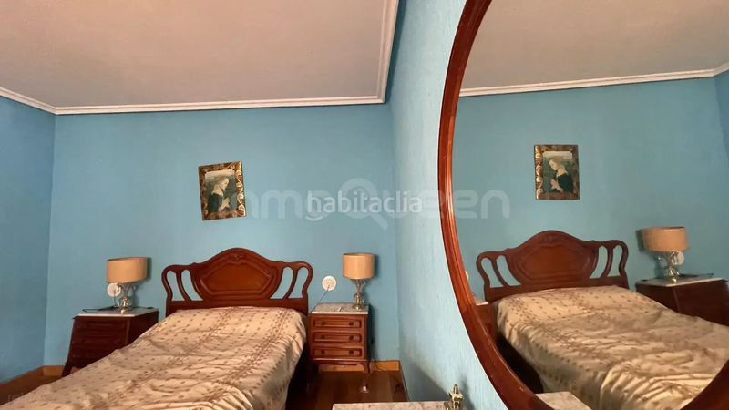 Foto 046079f0-f2b1-4f7e-913a-6ad4838a34a0. Casa amb aparcament a Nava