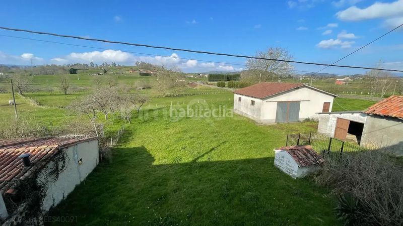 Foto 3dcf5a3f-e583-46e9-af5e-9e470f29fe0d. Casa amb aparcament a Nava