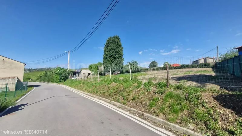 Foto 06b8ca6c-130c-4b54-a85f-6a7b2b48ce83. Terreny residencial a la pola Siero Siero