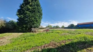 Wohngrundstück  N/a. Venta de terreno urbano en siero  rees40714