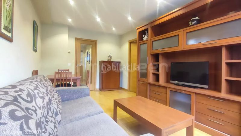 Foto eeadfb95-df59-4f93-9669-d2bff08419b1. Apartament amb calefacció a Sama Langreo