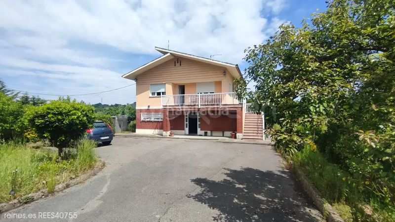 Foto 3a4aa392-ea05-4b25-90d3-dfa65aa2bd87. Casa amb calefacció a Nava
