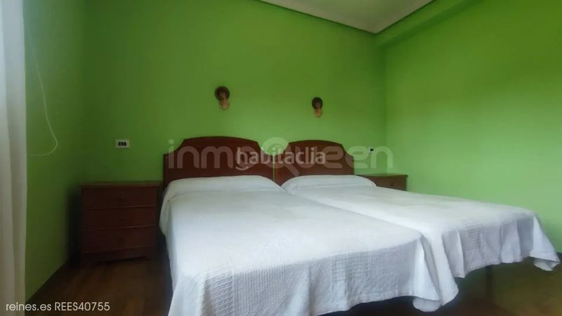Foto b963e8ea-679b-4401-a427-7bc031386ab5. Casa amb calefacció a Nava