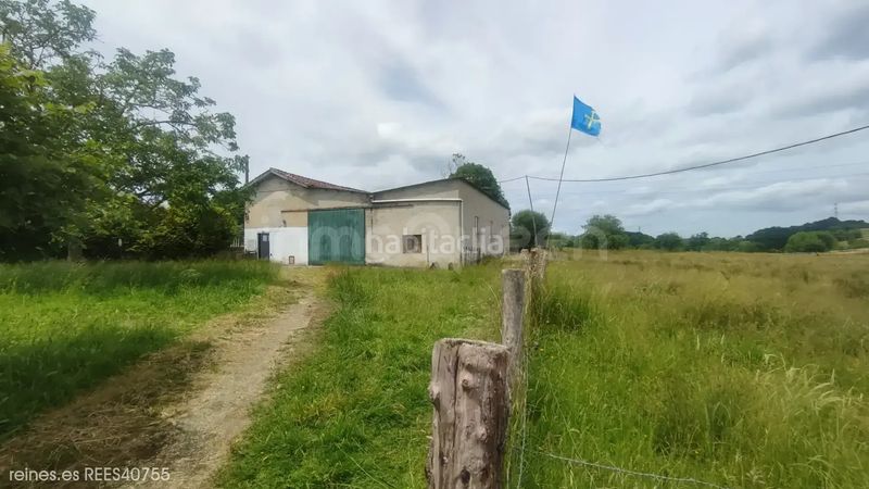 Foto c7c20f12-d4c8-43cf-ae91-f2617c871c89. Casa amb calefacció a Nava