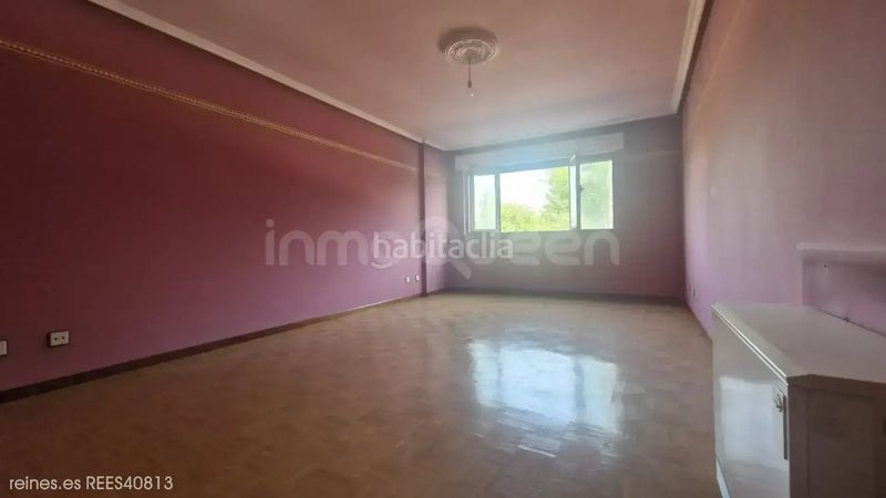 Foto b232d3a3-a321-4b52-b5f1-93f58a1f6f87. Pis amb calefacció aparcament a Noreña