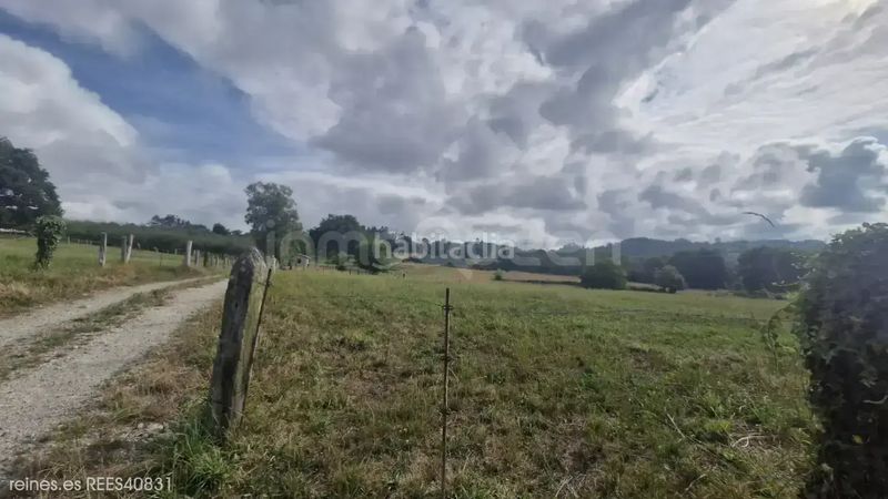 Foto fd548be5-7a15-469a-a379-18155f2d588e. Terreny residencial a Carbayin-Lieres-Valdesoto Siero