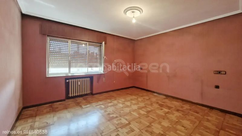 Foto 1b17eea8-866f-4c05-98e7-0e88d09672f3. Piso venta de piso rees40838 en la pola Siero Siero