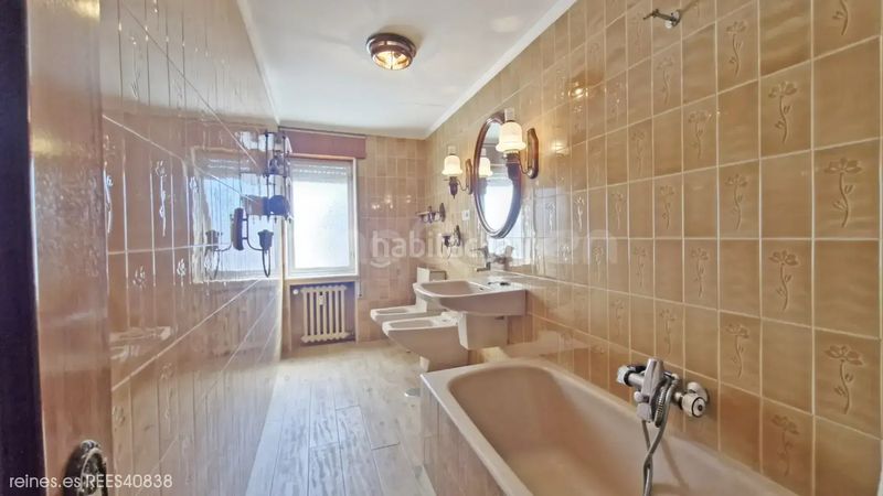 Foto 57dfba4a-9644-453d-87f3-13d8c615379f. Piso venta de piso rees40838 en la pola Siero Siero