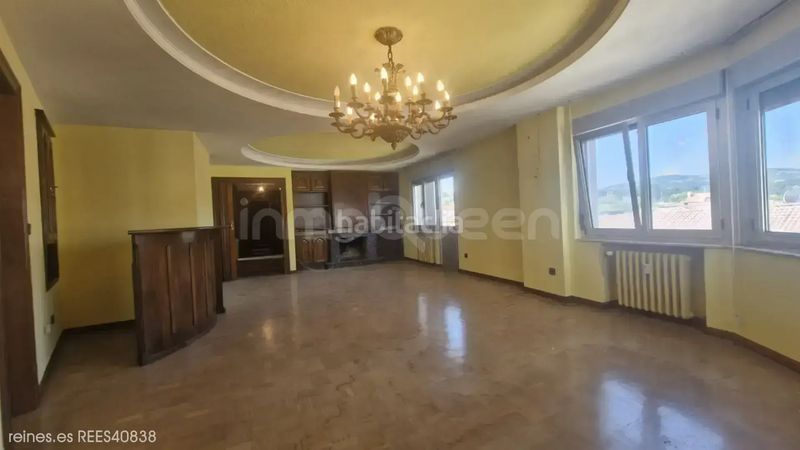 Foto f7d00c42-ff40-4024-9fbd-7ec31143f9ab. Piso venta de piso rees40838 en la pola Siero Siero