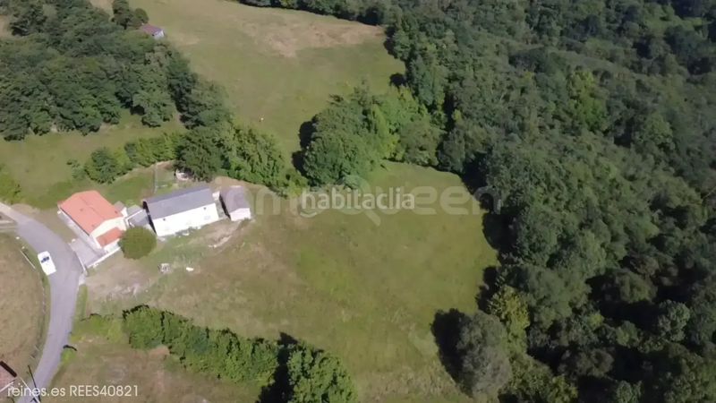 Foto d939009f-476d-4edb-bddd-fc1a16a50781. Terreny residencial a Viella-Granda-Meres Siero