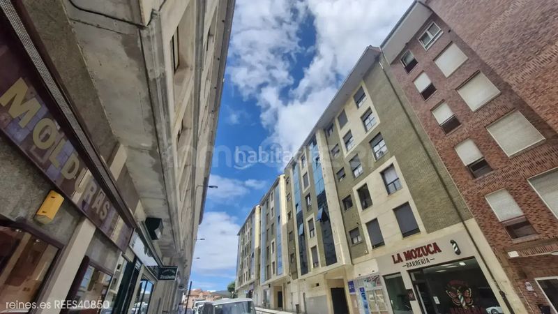Foto b1c474d9-cd35-4b05-ad7f-7b8aea5c25e5. Pis amb calefacció a la pola Siero Siero