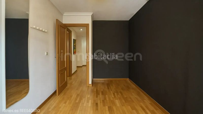 Foto ff2b09e3-bb60-4156-ac46-869a64af53c9. Pis amb calefacció a la pola Siero Siero