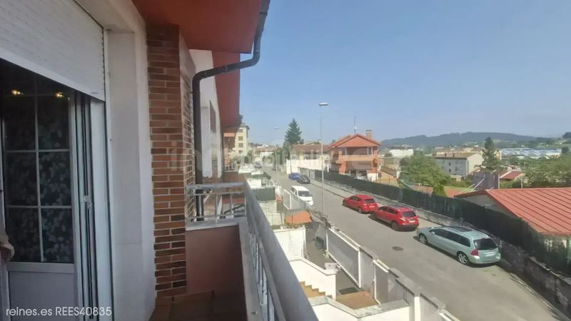 Foto 2f9d03e8-5547-48dc-8eb4-2ad155b3e1b0. Casa aparellada amb calefacció a El Berrón-La Carrera Siero