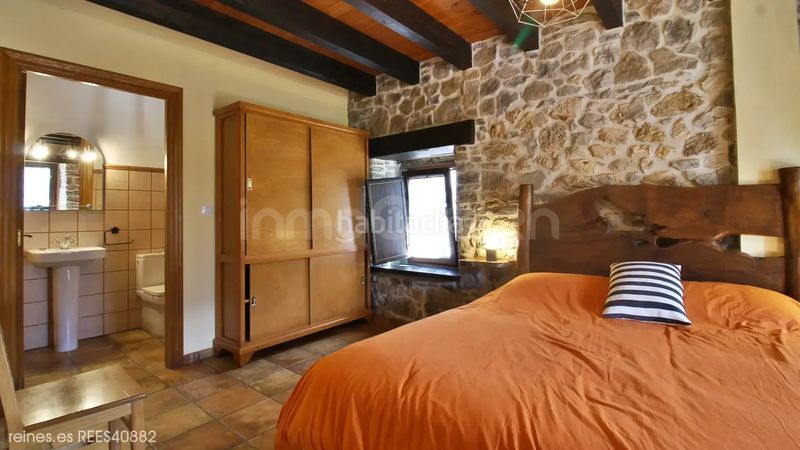 Foto 6a231ecf-44f9-48a6-a764-a51b08390331. Chalet avec chauffage dans Onís