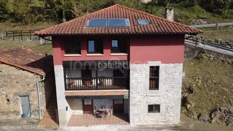 Foto 7c319a23-bf80-40ce-bd75-4337c54284a8. Chalet avec chauffage dans Onís