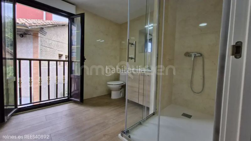 Foto 2a848a09-d180-4cad-a36f-2fbff03e2c83. Maison jumelée dans la pola Siero Siero