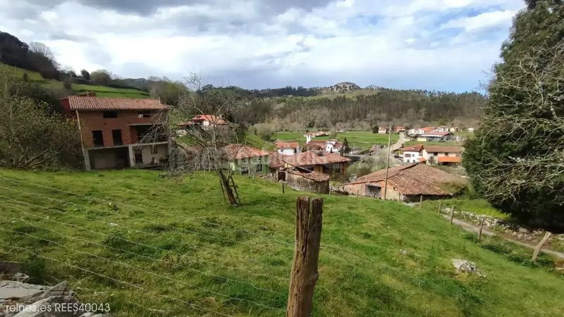 Foto 416bec50-e58d-426c-9a09-95563e04b2b5. Terreny residencial a Vibaña-Ardisana-Caldueño Llanes
