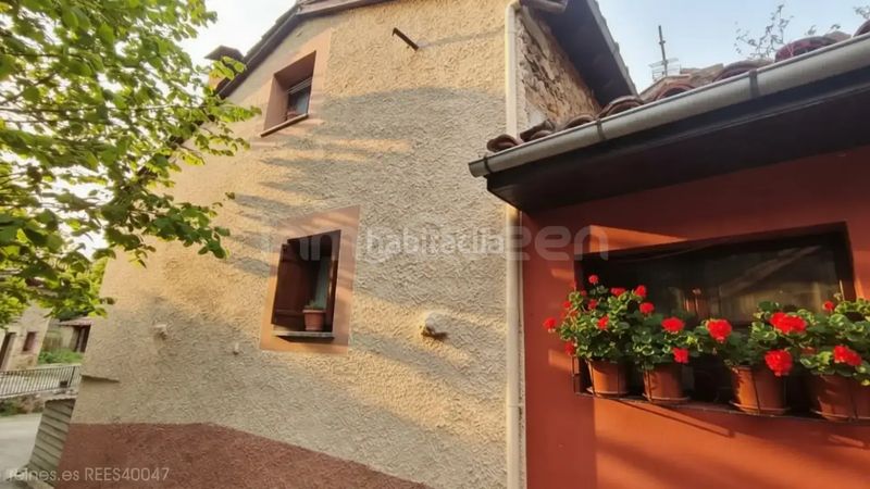 Foto ff404ce9-22d6-4e0b-b816-093a6595afbf. Casa amb calefacció aparcament a Cabrales