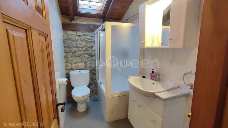 Foto 04c720ef-aa96-4d04-b643-126d560402df. Casa venta de casa rees40093 en Herrerías