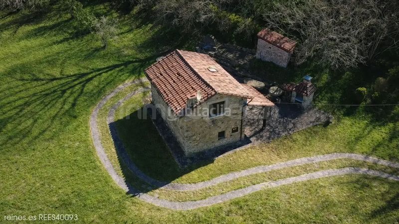 Foto 34965235-25b1-4af8-842b-cb1d47218749. Casa venta de casa rees40093 en Herrerías