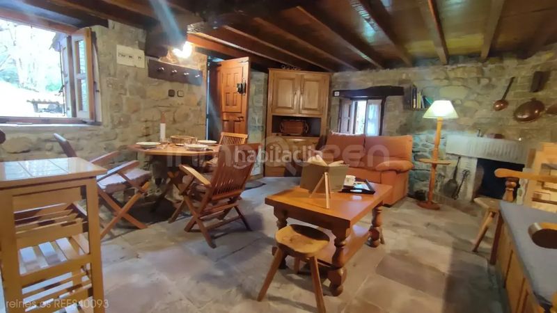 Foto eae505b3-bb65-4c7d-a02e-4308746f6442. Casa venta de casa rees40093 en Herrerías