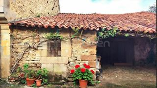 Maison  N/a. Venta de casa en peñamellera baja  rees40160