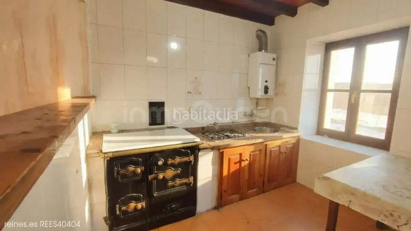 Foto c73a53f8-3c3e-41bb-b323-e0cfad2a57f1. Casa amb aparcament a Peñamellera Alta