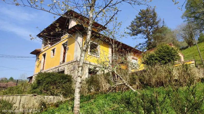 Foto d0a762af-0584-4853-b625-1625b8b9d4e8. Casa amb calefacció aparcament a Vibaña-Ardisana-Caldueño Llanes