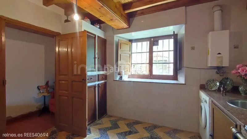 Foto 0447fc8c-ed72-4b73-9d0f-f211c0fbebb0. Chalet venta de chalet individual rees40694 en Cabrales