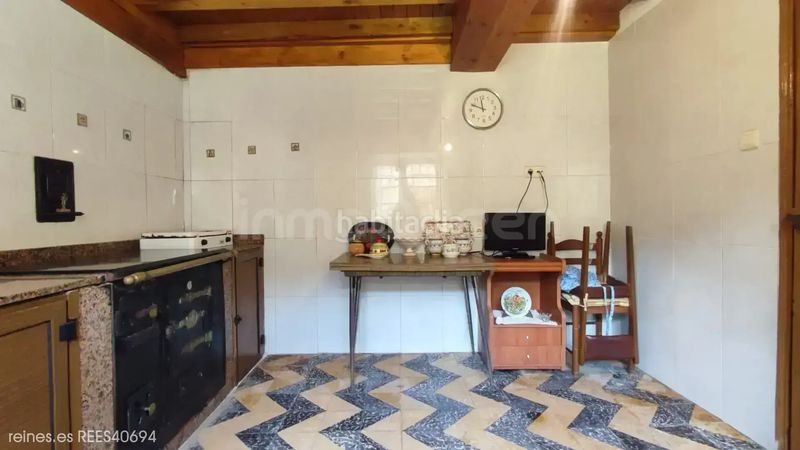 Foto 78147f18-db03-4b6d-81af-dc5049e490ba. Chalet venta de chalet individual rees40694 en Cabrales