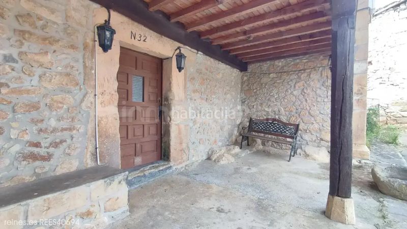 Foto bcca9c8a-680b-41f4-8056-d6ec8ba2435c. Chalet venta de chalet individual rees40694 en Cabrales