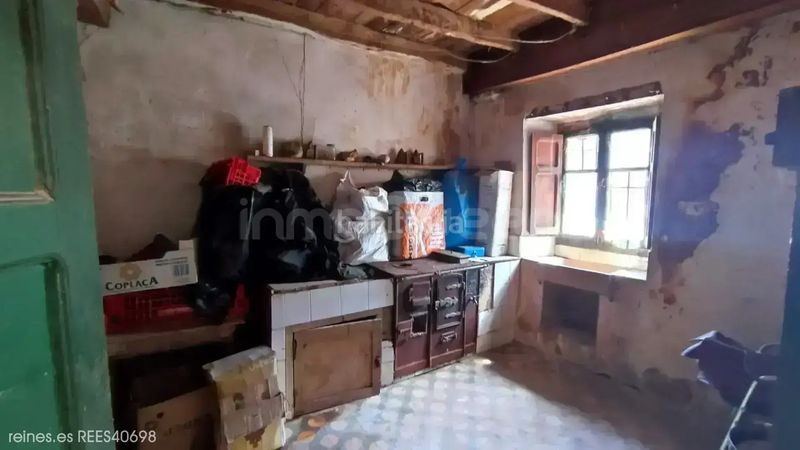 Foto 5daa737c-eafc-4b5c-981e-5c6928bd663a. Casa amb aparcament a Peñamellera Alta