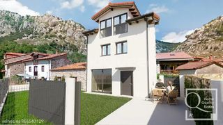 Casa pareada  N/a. Venta de chalet pareado en peñamellera alta  rees40129