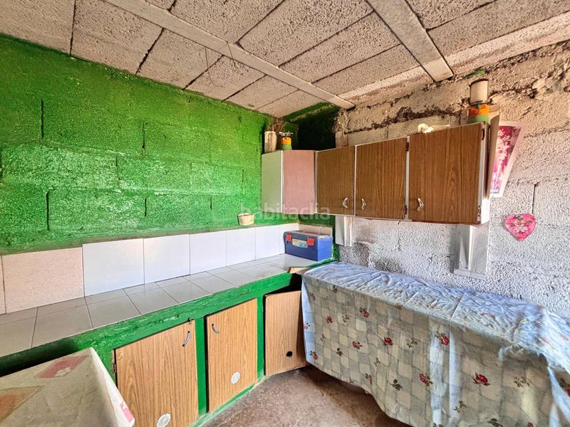 Foto f2594926-7d1c-43ae-9314-bb289c3a4411. Finca rústica a la asomada 0 a Centro Güímar