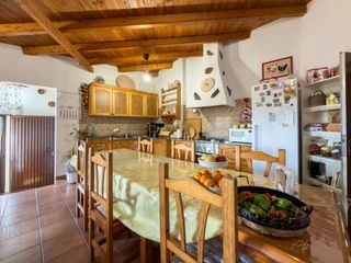 Mas  Carretera tf-28 nº8 pajara guimar. Venta de casa con terreno en pájaragüimar