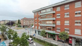 Miete Etagenwohnung  N/a. Alquiler de piso en siero  rees40738